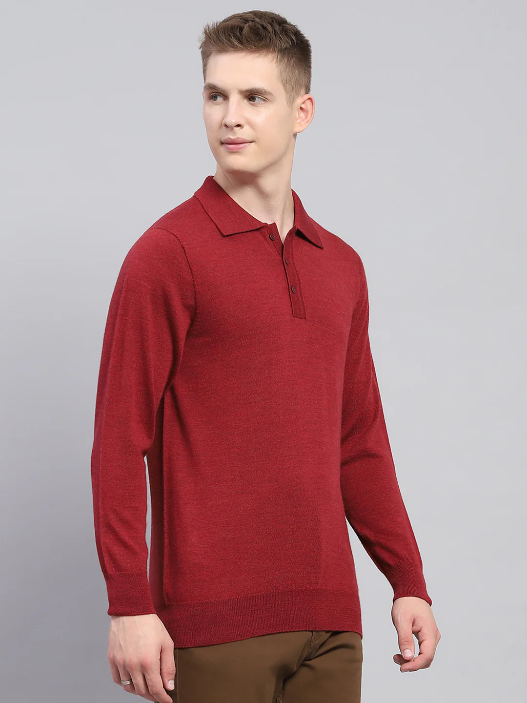 Men Maroon Solid Collar Full Sleeve Winter T-Shirt - Image 4