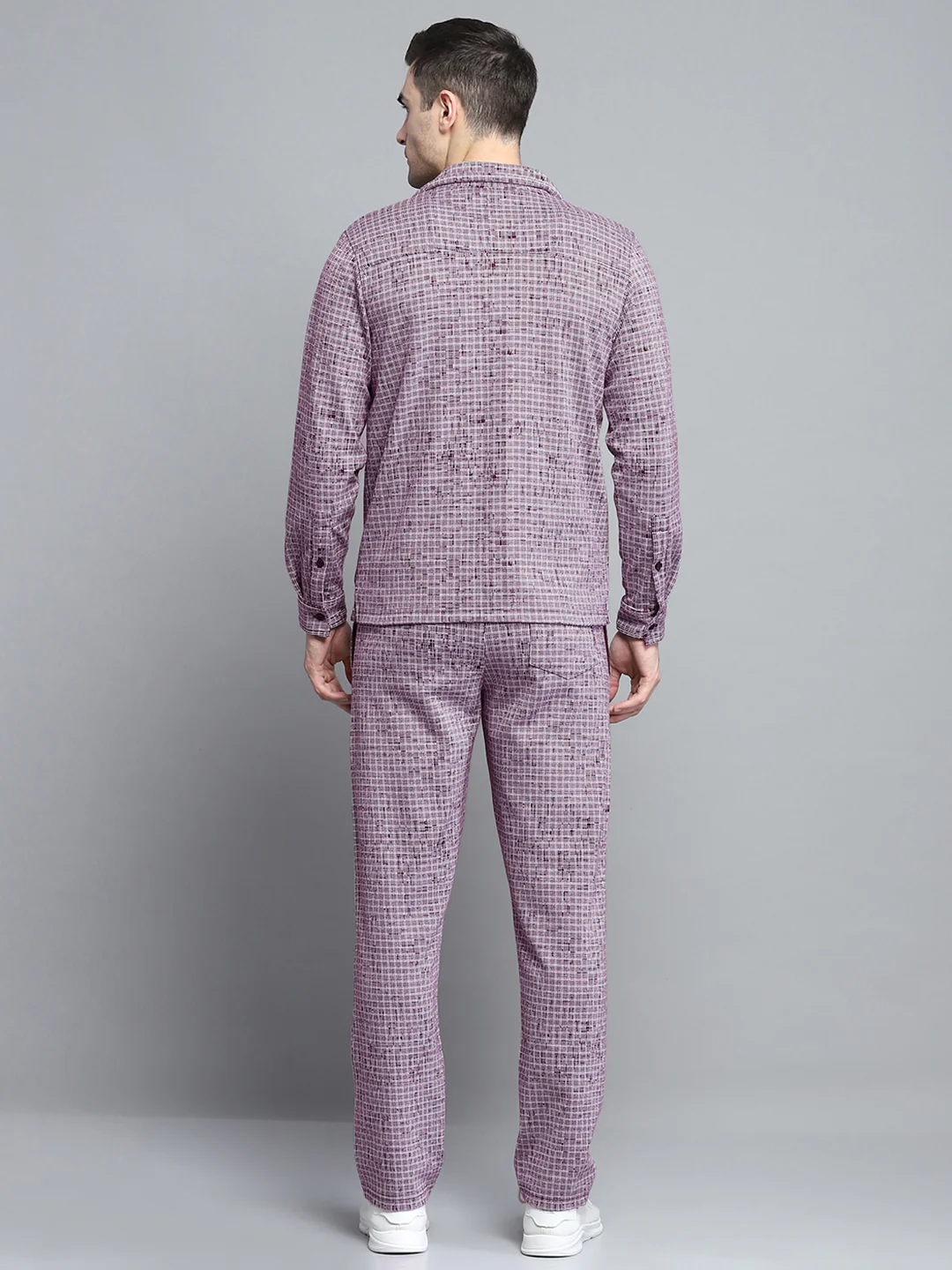 Men Maroon Solid Collar Full Sleeve Winter Tracksuit - Image 5