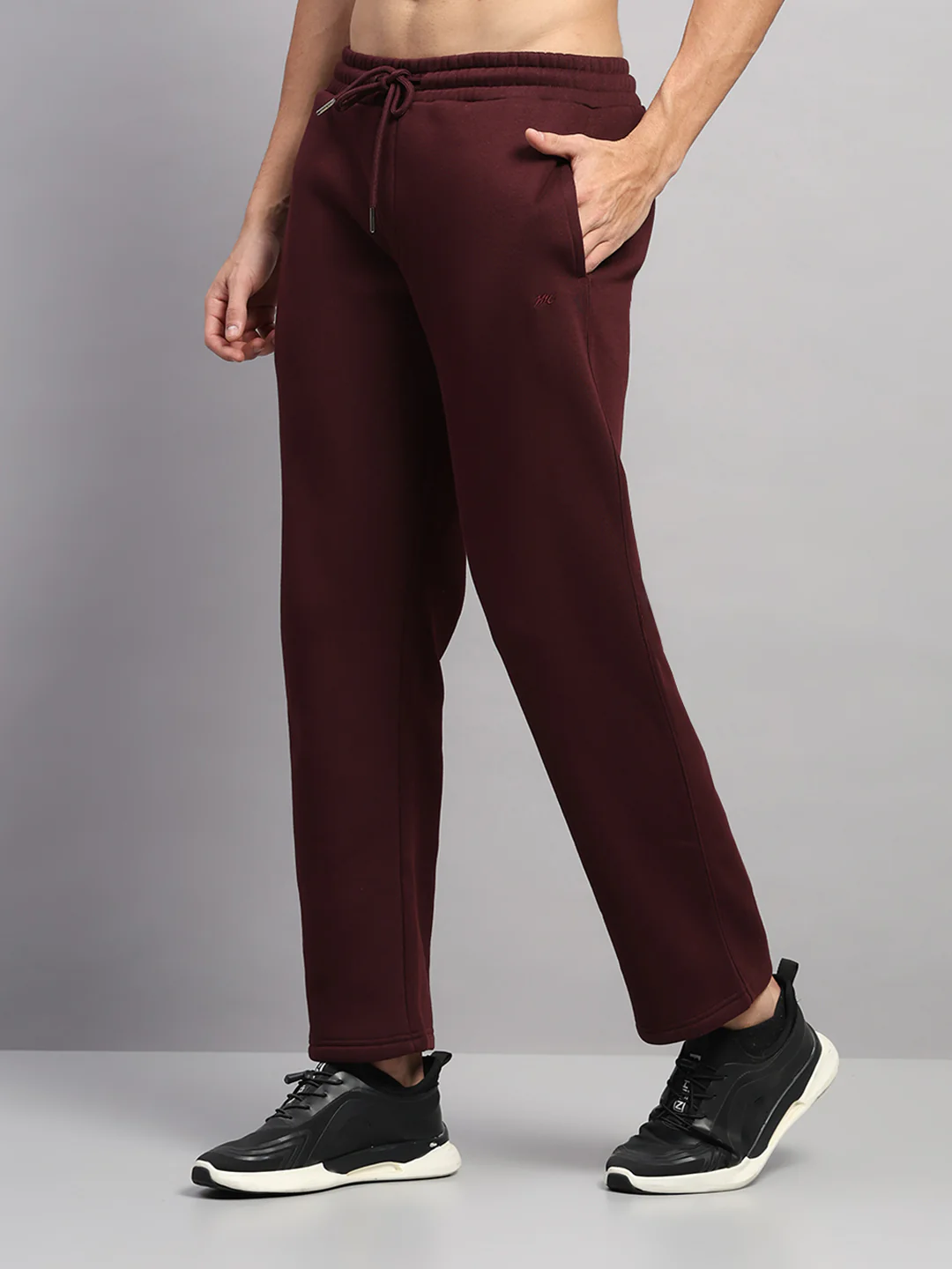 Men Maroon Solid Collar Full Sleeve Winter Tracksuit - Image 7