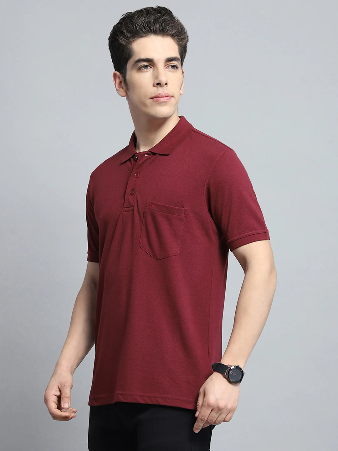 Men Maroon Solid Collar Half Sleeve T-Shirt - Image 3