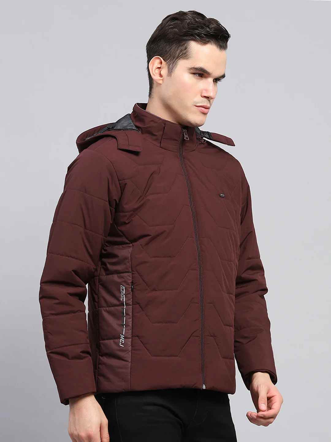Men Maroon Solid Detachable Hood Full Sleeve Jacket - Image 4