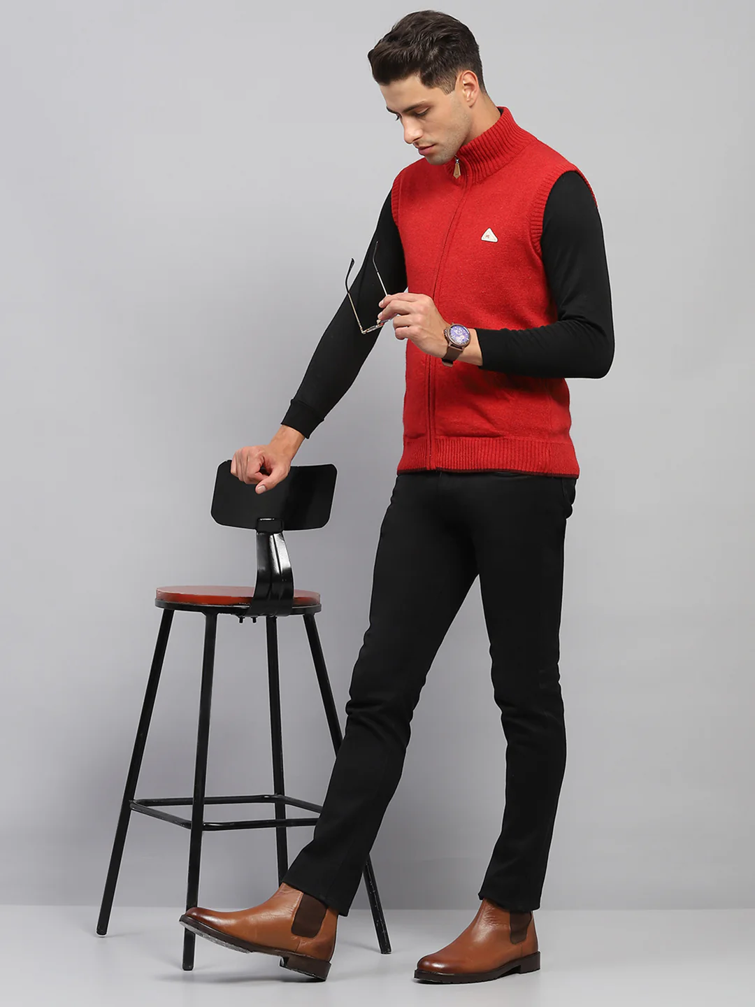 Men Maroon Solid High Neck Sleeveless Sweater - Image 2