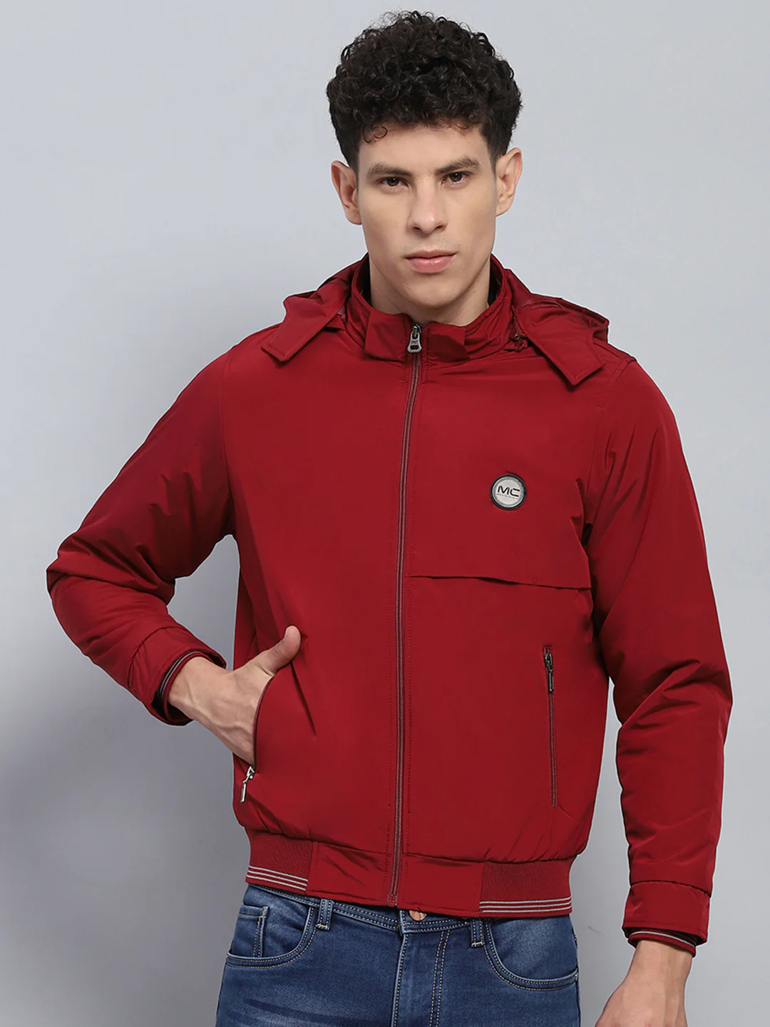 Men Maroon Solid Hooded Full Sleeve Jacket