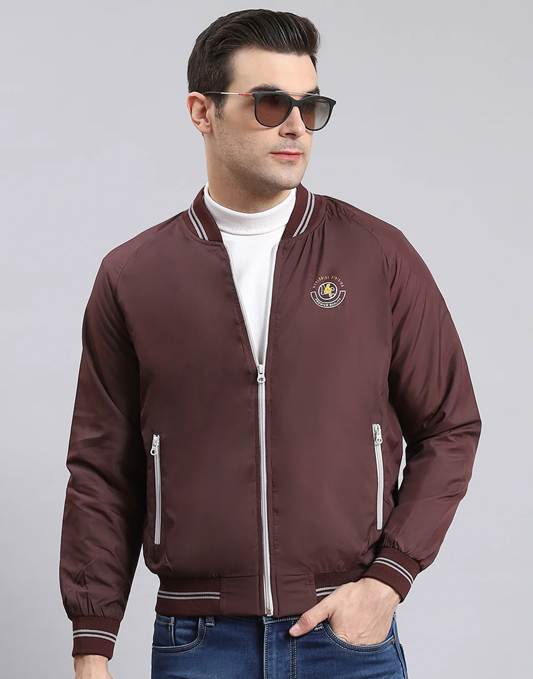 Men Maroon Solid Mandarin Collar Full Sleeve Jacket - Image 2