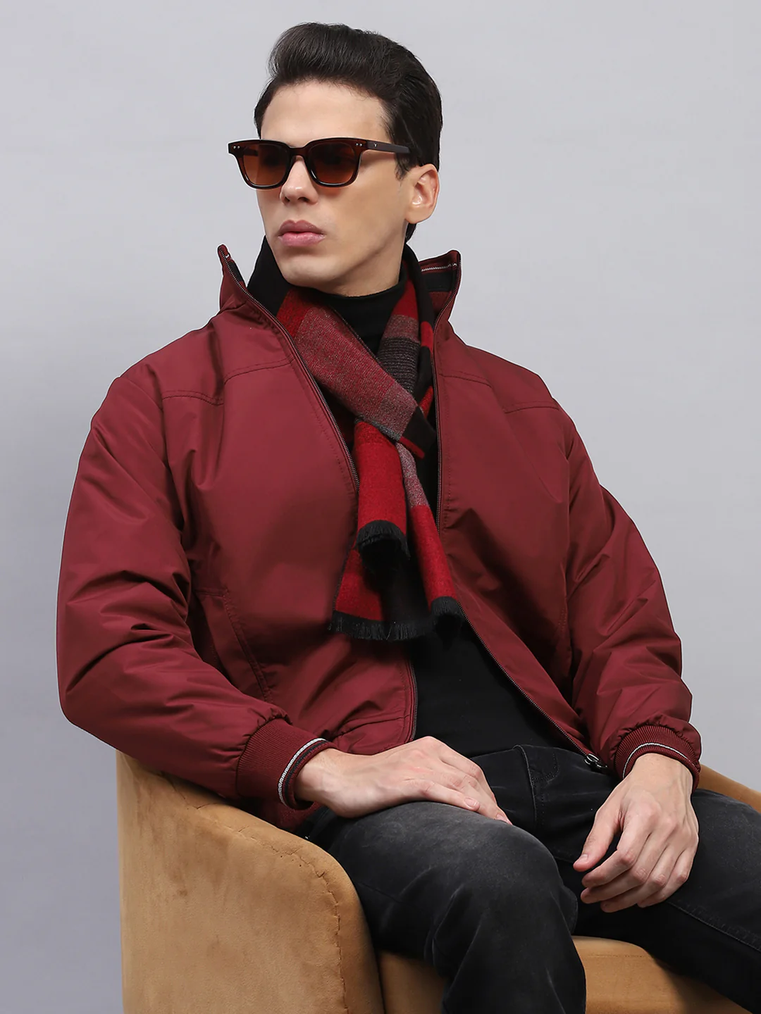 Men Maroon Solid Mock Neck Full Sleeve Jacket - Image 6