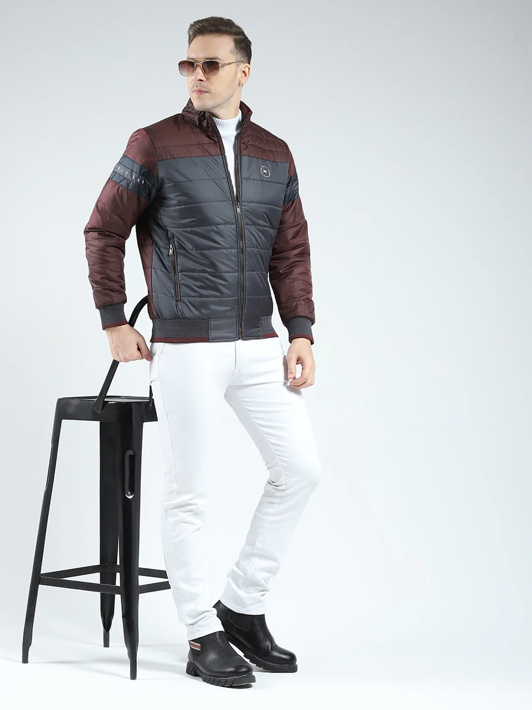 Men Maroon Solid Mock Neck Full Sleeve Jacket - Image 2