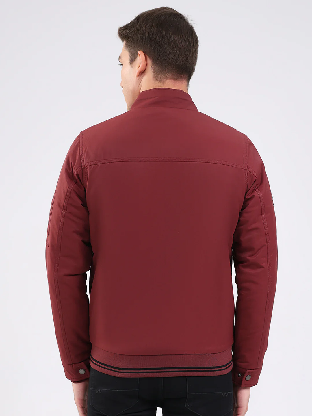 Men Maroon Solid Mock Neck Full Sleeve Jacket - Image 5