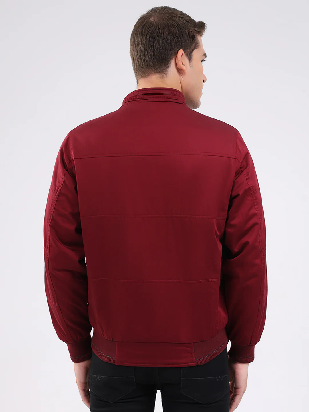 Men Maroon Solid Mock Neck Full Sleeve Jacket - Image 5