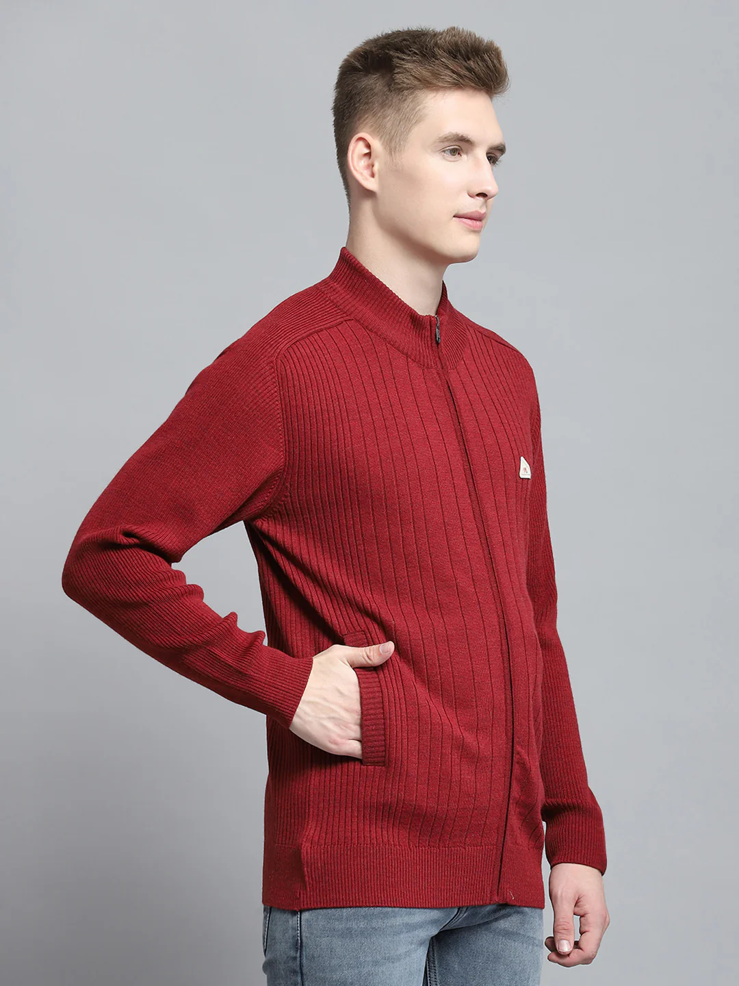 Men Maroon Solid Mock Neck Full Sleeve Pullover - Image 4