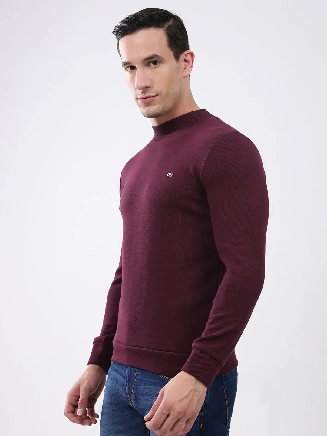 Men Maroon Solid Mock Neck Full Sleeve Winter T-Shirt - Image 3