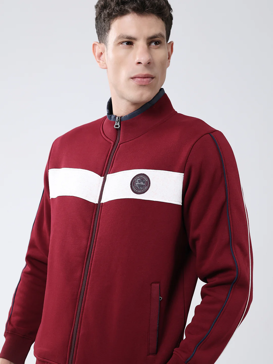 Men Maroon Solid Mock Neck Full Sleeve Winter Tracksuit - Image 6