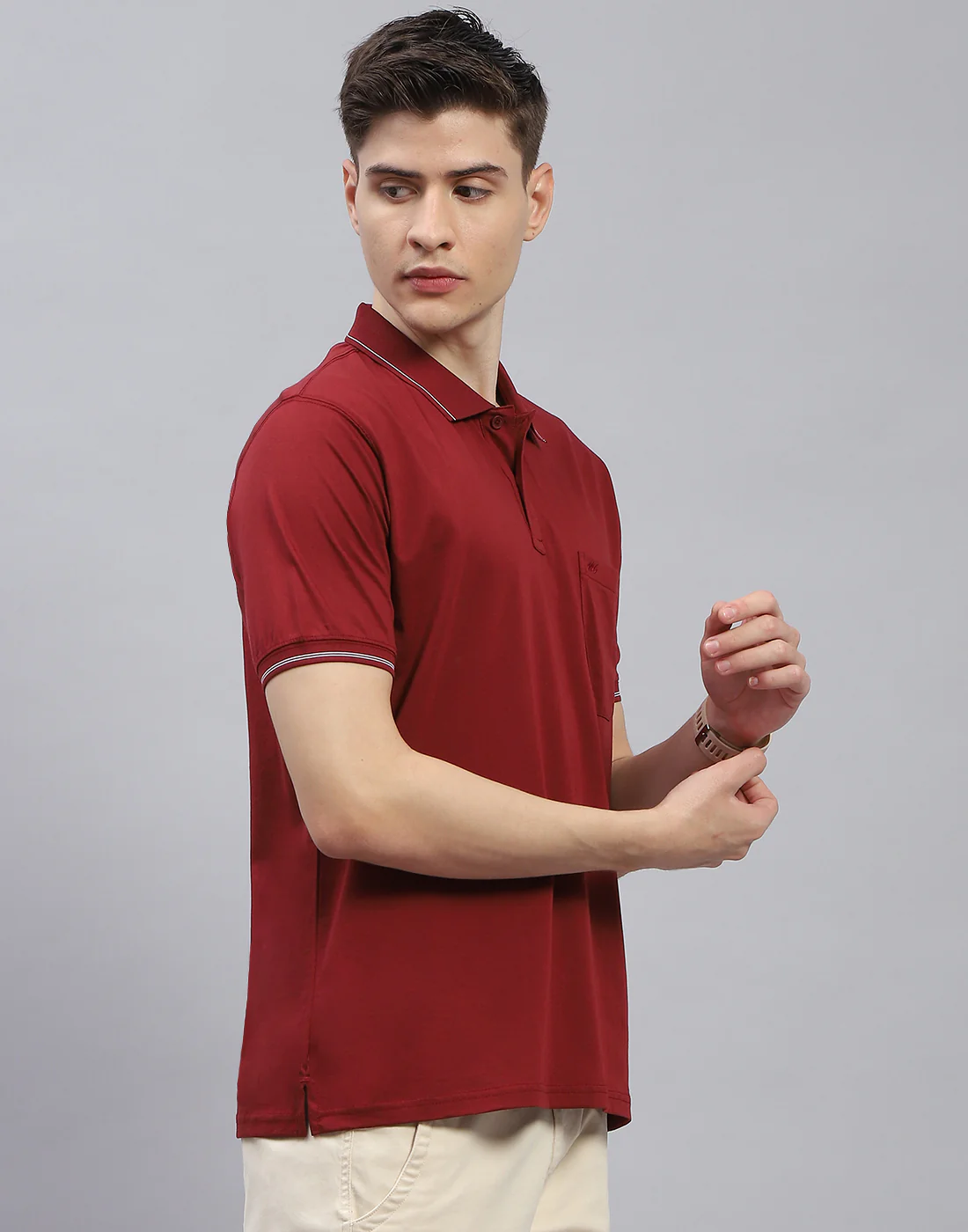 Men Maroon Solid Polo Collar Half Sleeve T-Shirt - Image 4