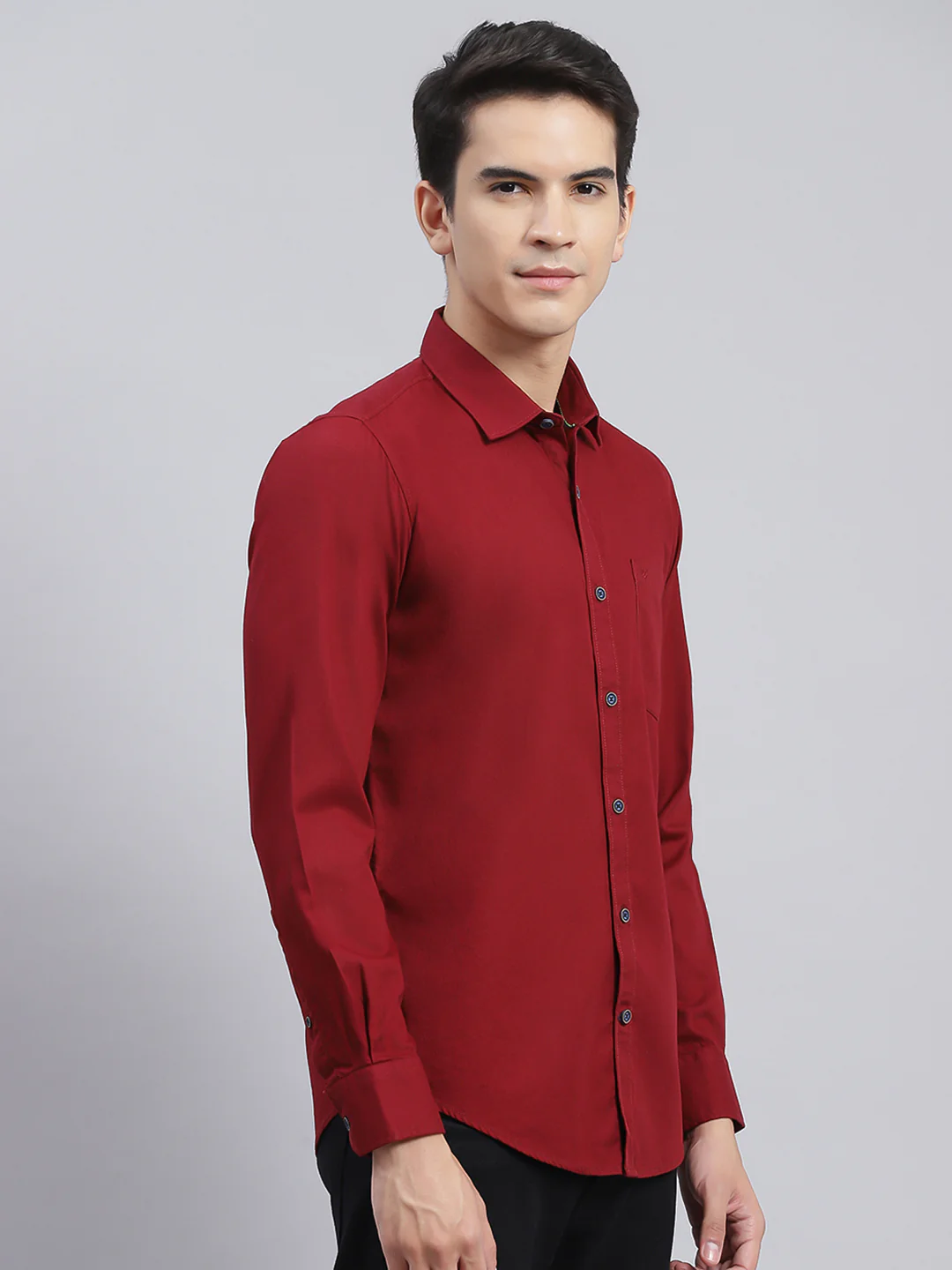 Men Maroon Solid Pure Cotton Shirt - Image 3