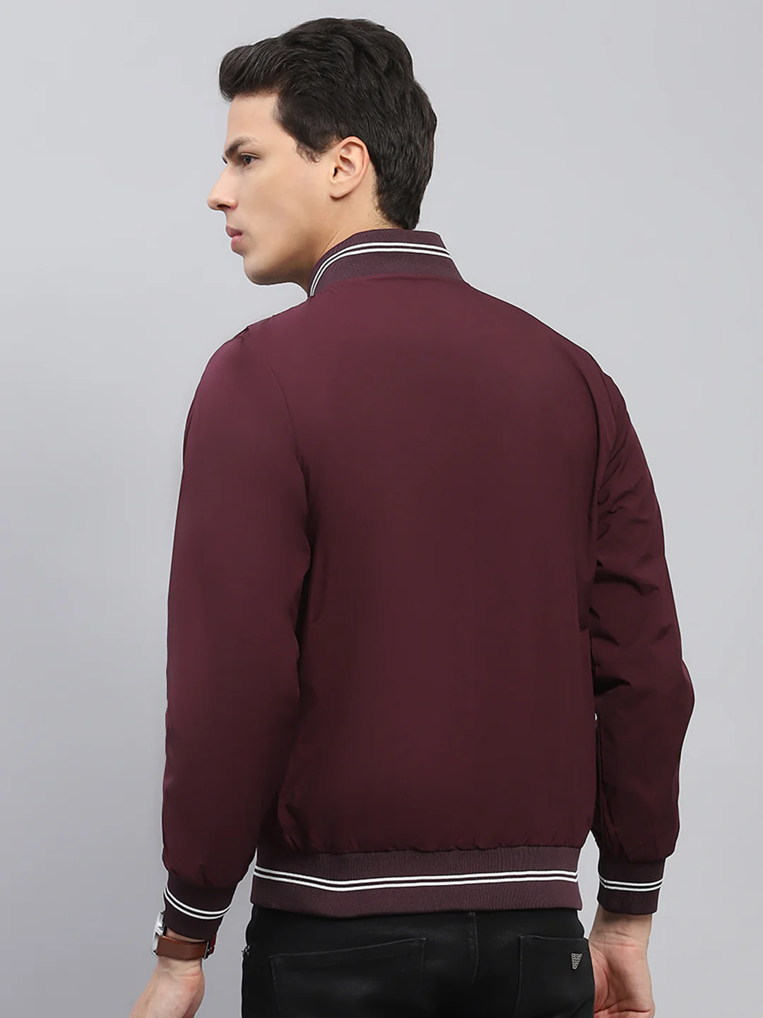 Men Maroon Solid Round Neck Full Sleeve Jacket - Image 5