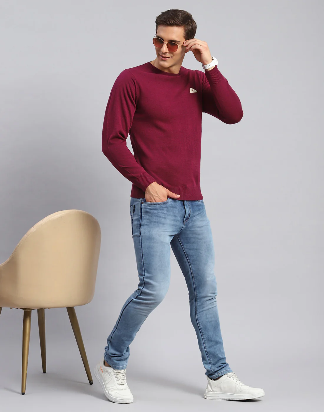 Men Maroon Solid Round Neck Full Sleeve Pullover