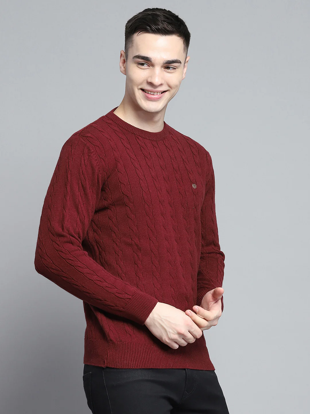 Men Maroon Solid Round Neck Full Sleeve Pullover - Image 4