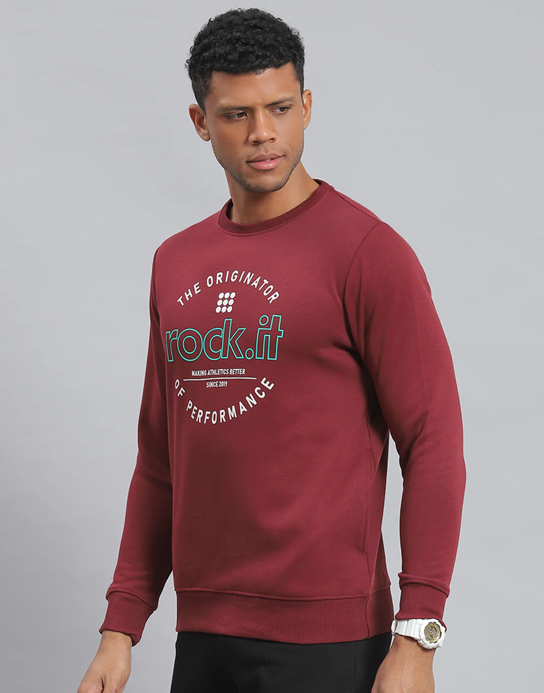 Rock.it Men Maroon Solid Round Neck Full Sleeve Sweatshirt - Image 3