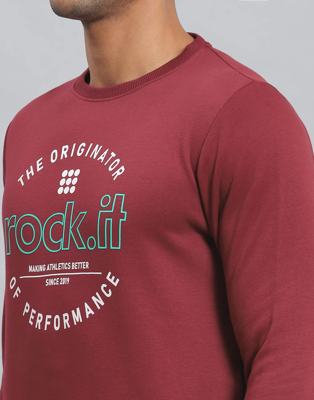 Rock.it Men Maroon Solid Round Neck Full Sleeve Sweatshirt - Image 6