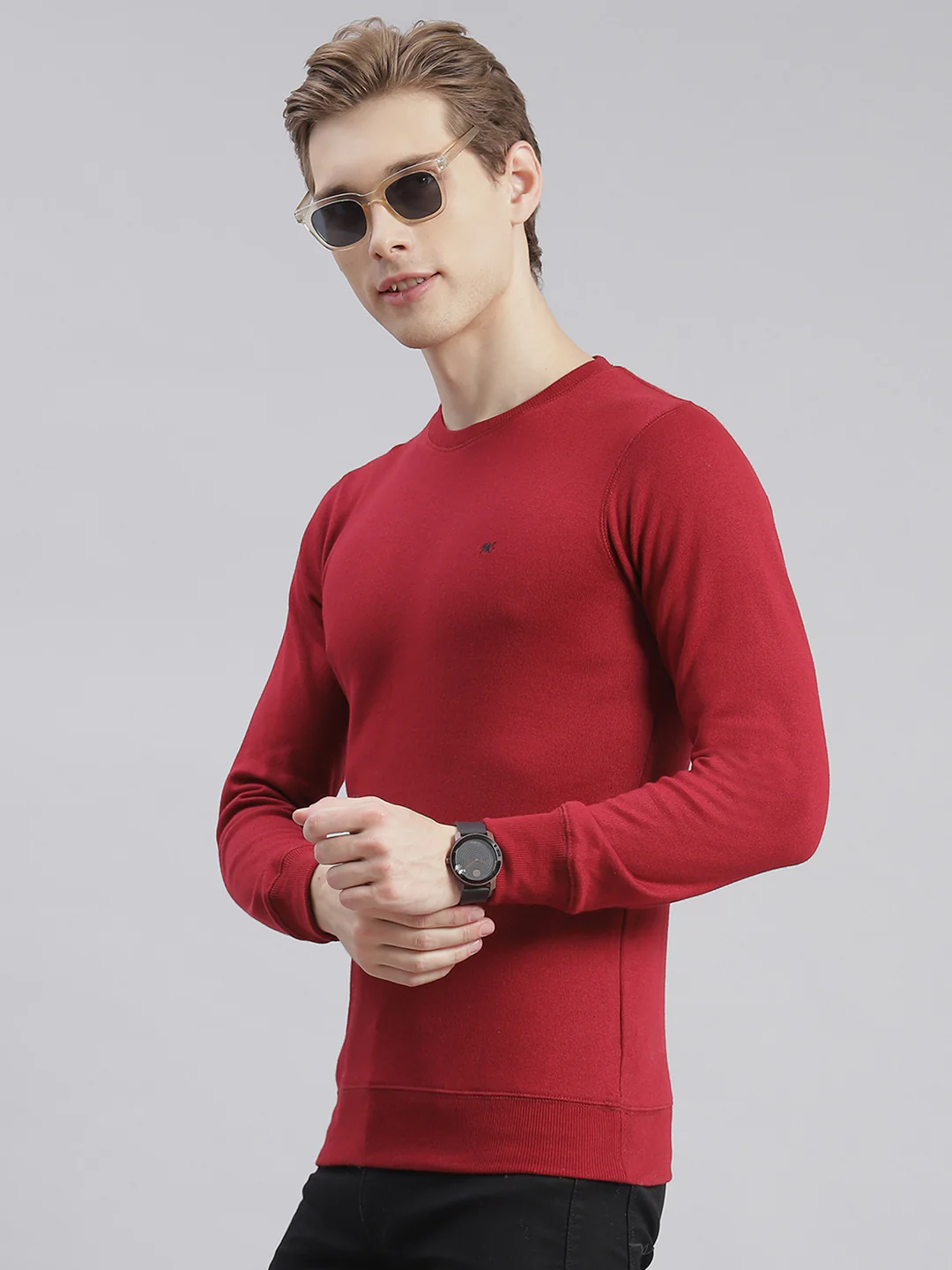 Men Maroon Solid Round Neck Full Sleeve T-Shirts - Image 3