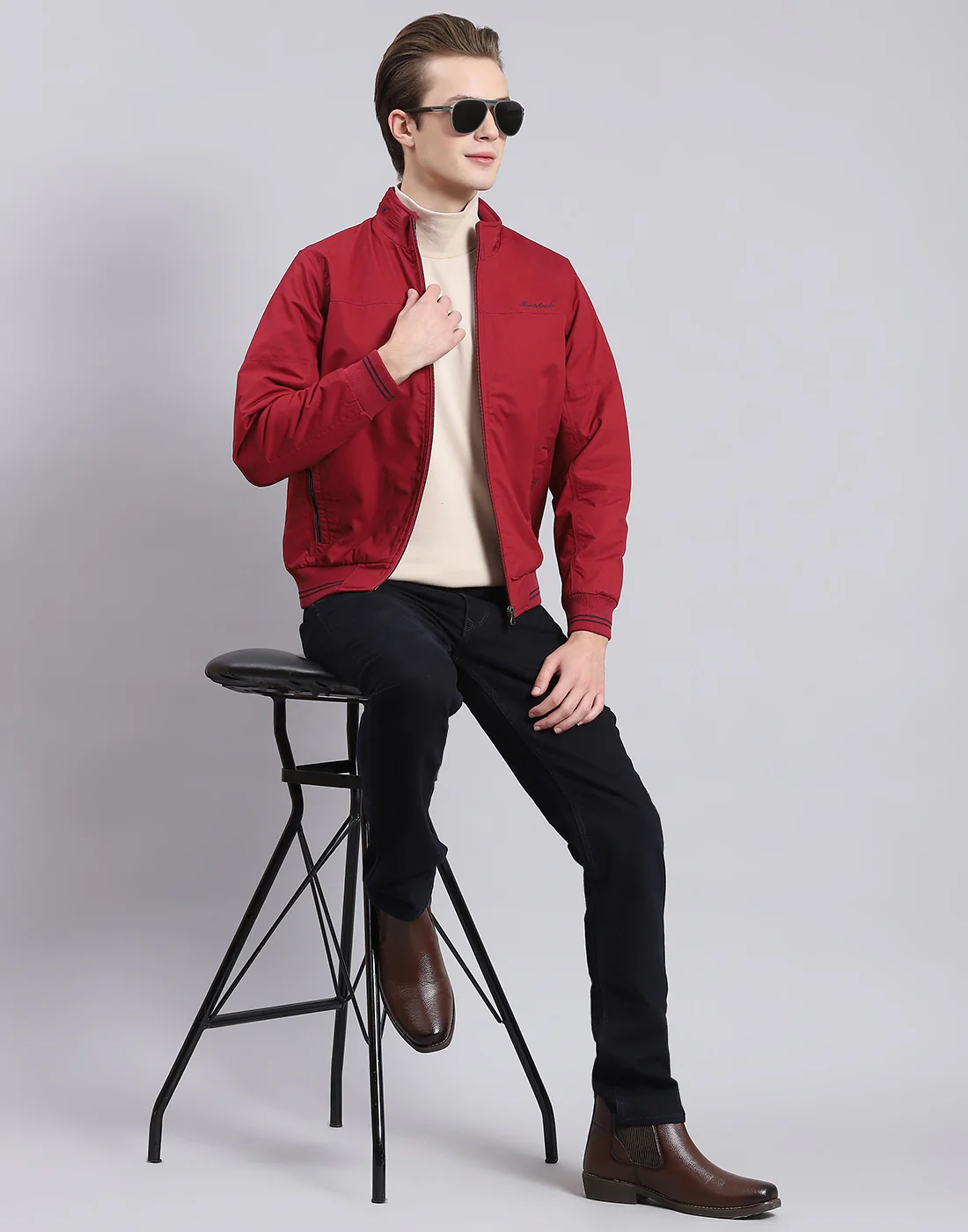 Men Maroon Solid Stand Collar Full Sleeve Jacket - Image 2