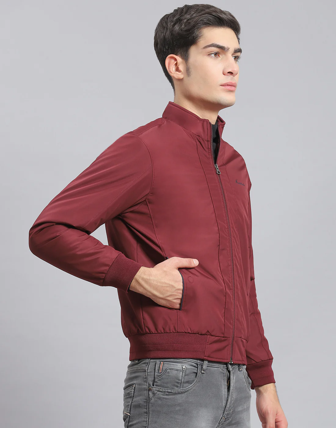 Men Maroon Solid Stand Collar Full Sleeve Jacket - Image 4