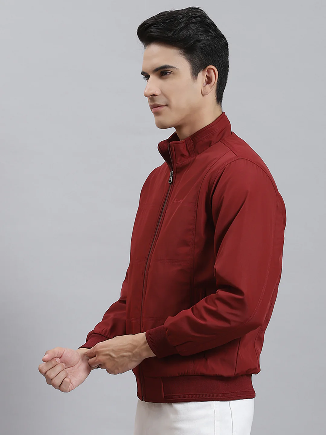 Men Maroon Solid Stand Collar Full Sleeve Jackets - Image 3