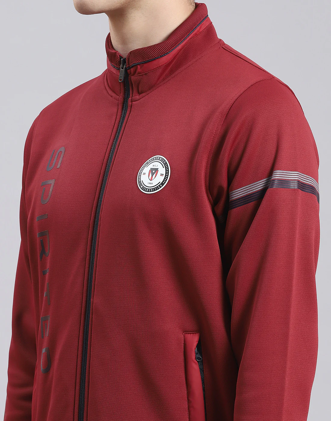 Men Maroon Solid Stand Collar Full Sleeve Sweatshirt - Image 6