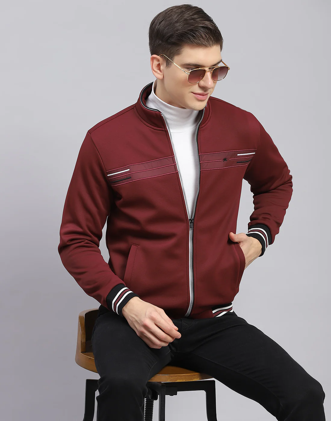 Men Maroon Solid Stand Collar Full Sleeve Sweatshirt - Image 2