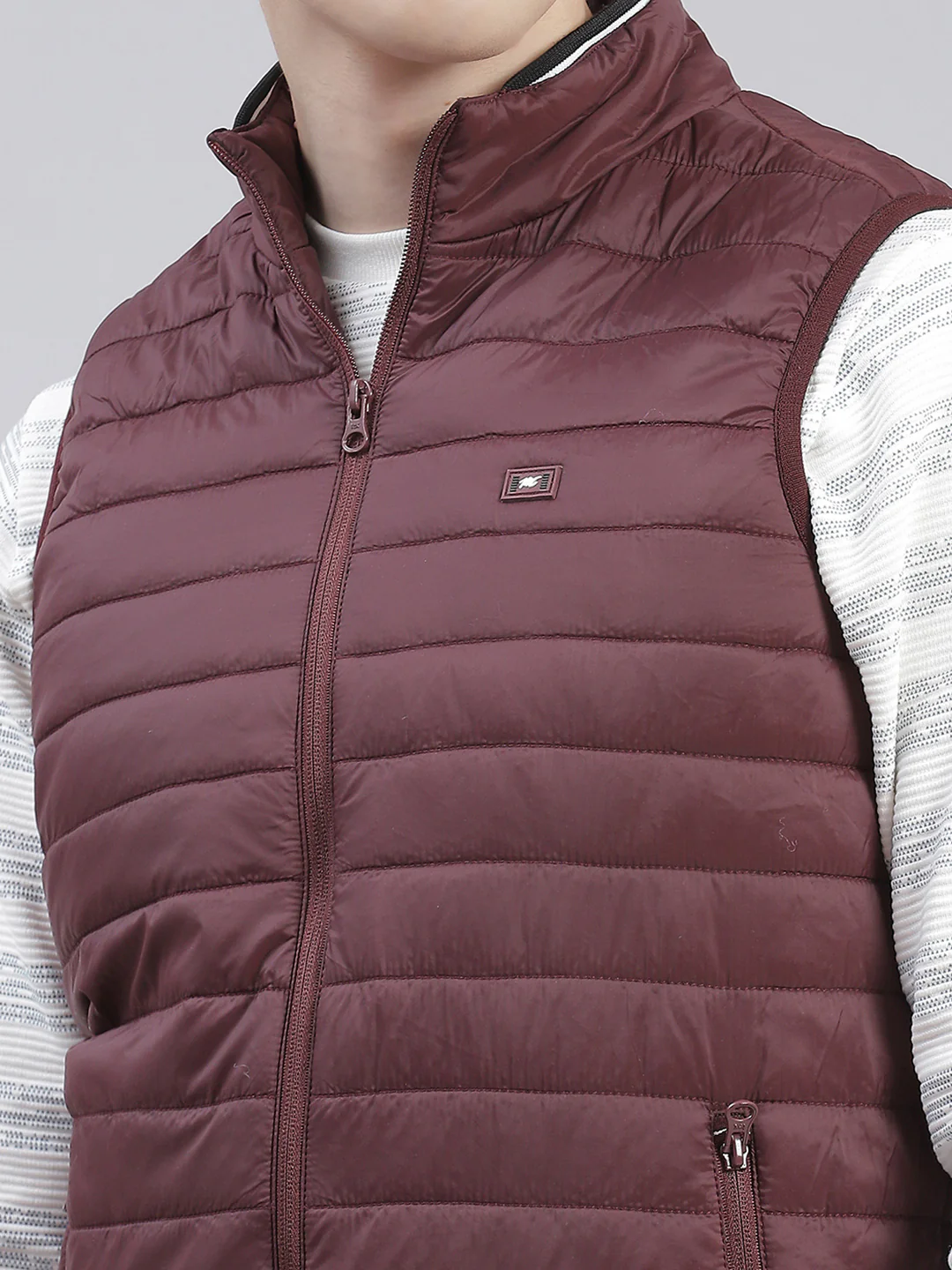 Men Maroon Solid Stand Collar Sleeveless Jackets - Image 6