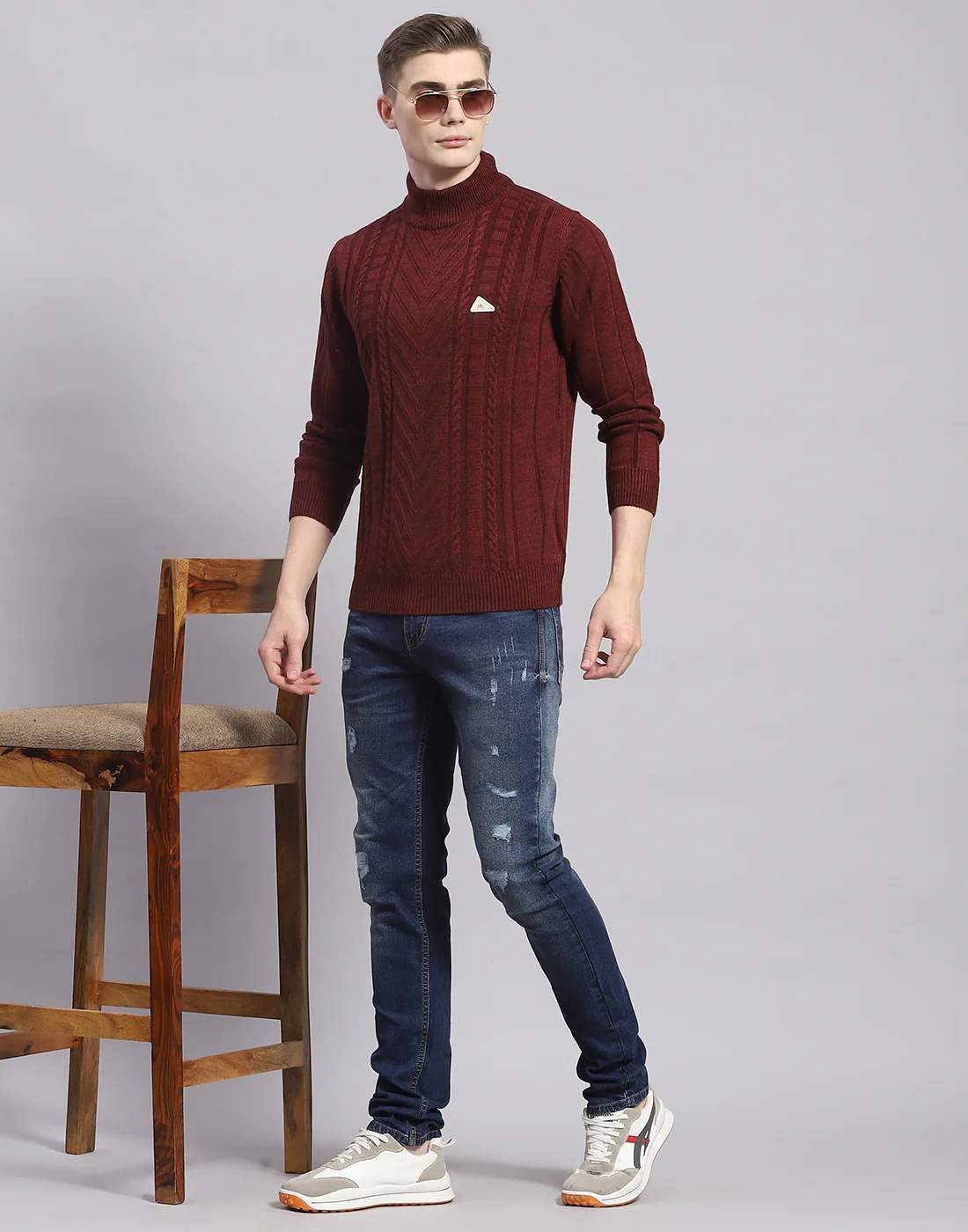 Men Maroon Solid T Neck Full Sleeve Pullover - Image 2