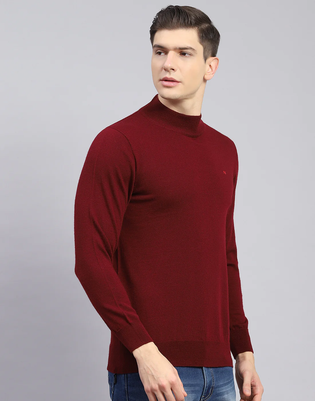 Men Maroon Solid T Neck Full Sleeve Sweater - Image 4