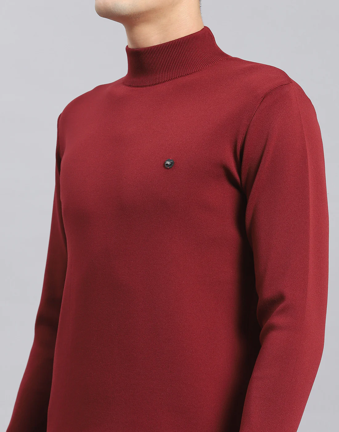 Men Maroon Solid T Neck Full Sleeve Sweater - Image 6