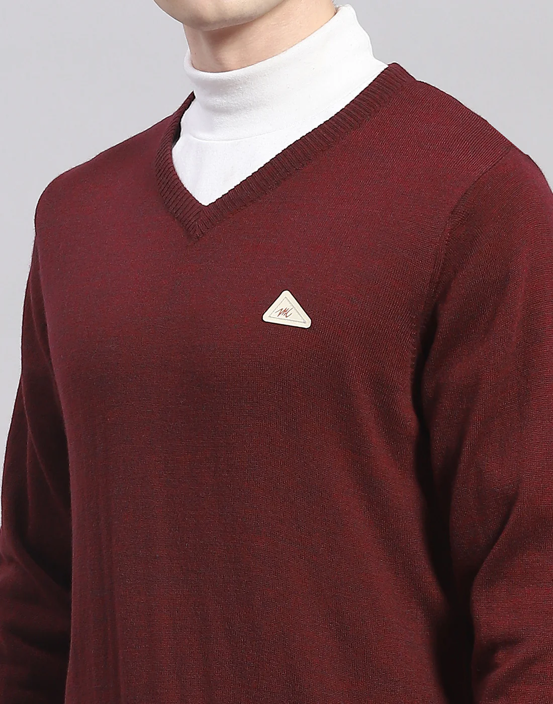 Men Maroon Solid V Neck Full Sleeve Pullover - Image 6