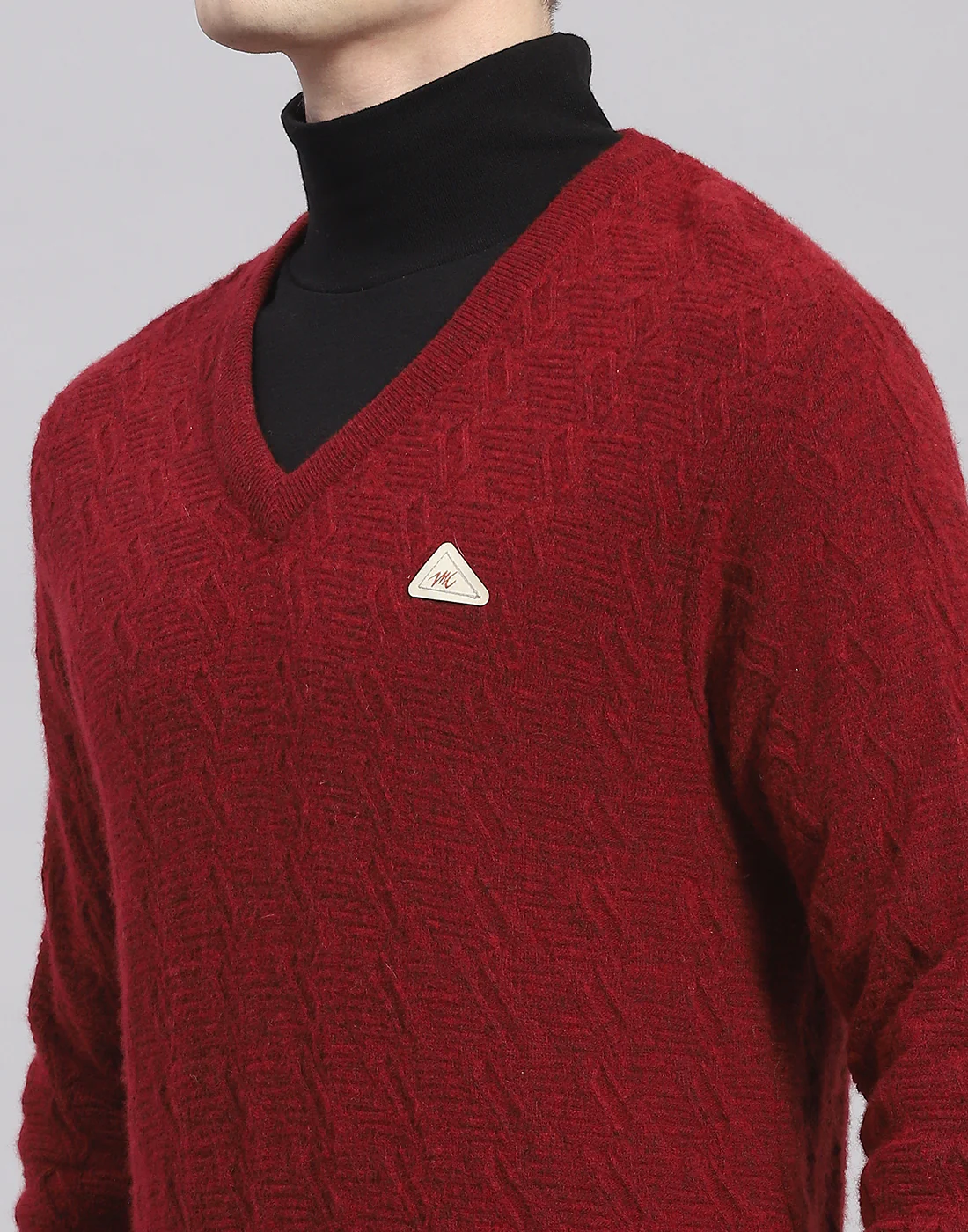 Men Maroon Solid V Neck Full Sleeve Pullover - Image 6