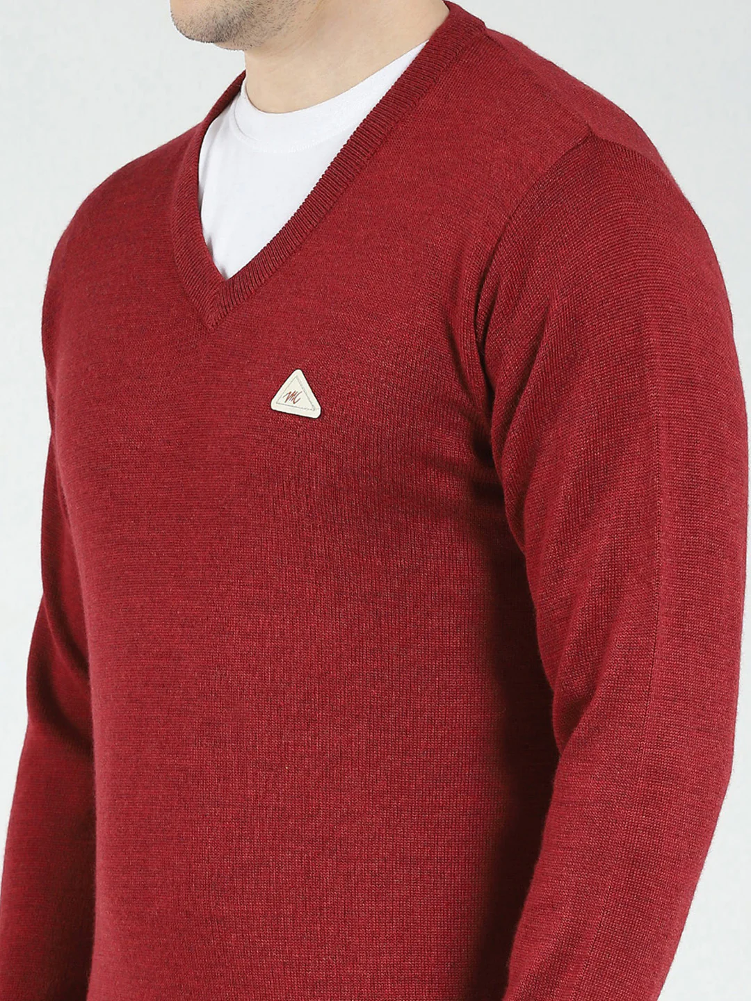 Men Maroon Solid V Neck Full Sleeve Pullover - Image 6