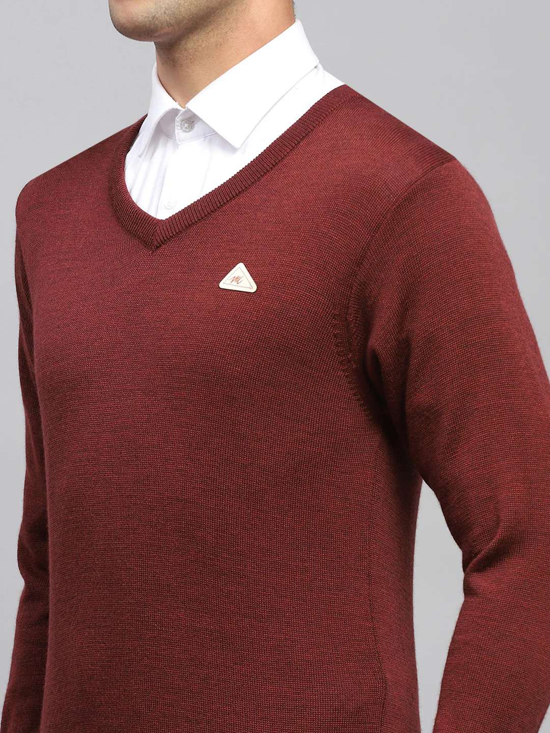 Men Maroon Solid V Neck Full Sleeve Pullover - Image 6