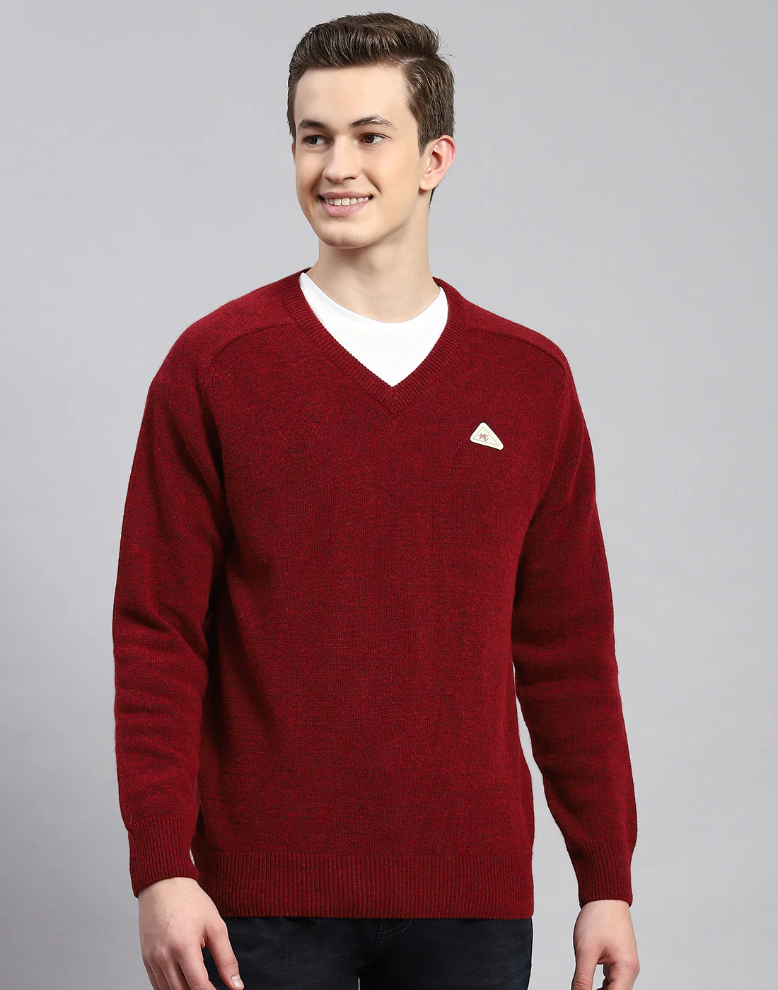 Men Maroon Solid V Neck Full Sleeve Pullover - Image 3