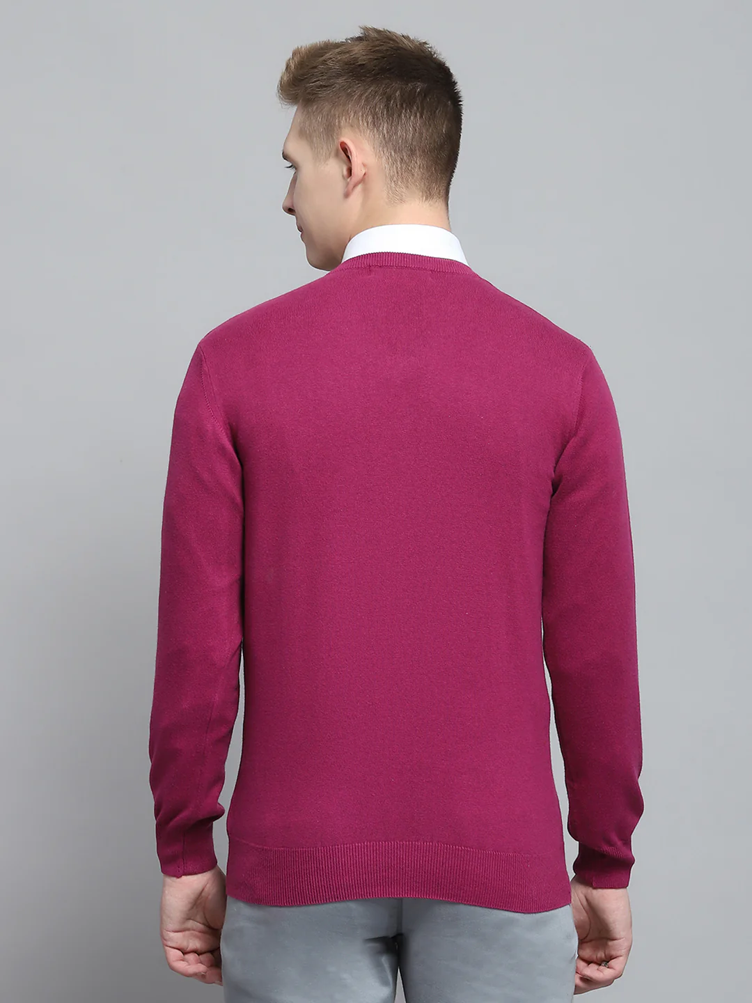 Men Maroon Solid V Neck Full Sleeve Pullover - Image 5