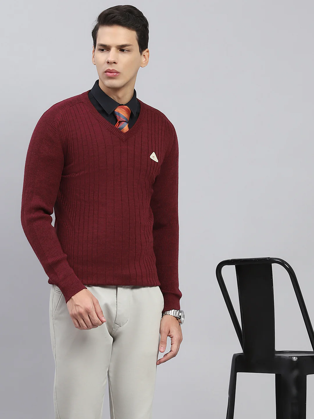 Men Maroon Solid V Neck Full Sleeve Pullover - Image 6