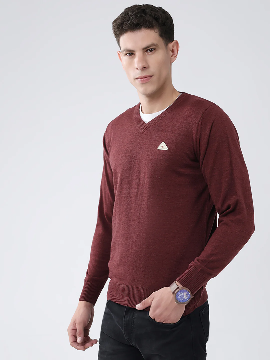 Men Maroon Solid V Neck Full Sleeve Pullover - Image 3
