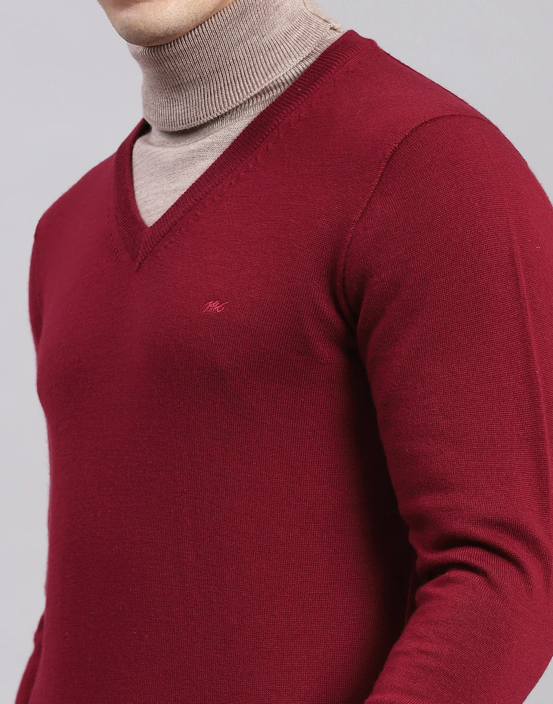 Men Maroon Solid V Neck Full Sleeve Sweaters/Pullovers - Image 5
