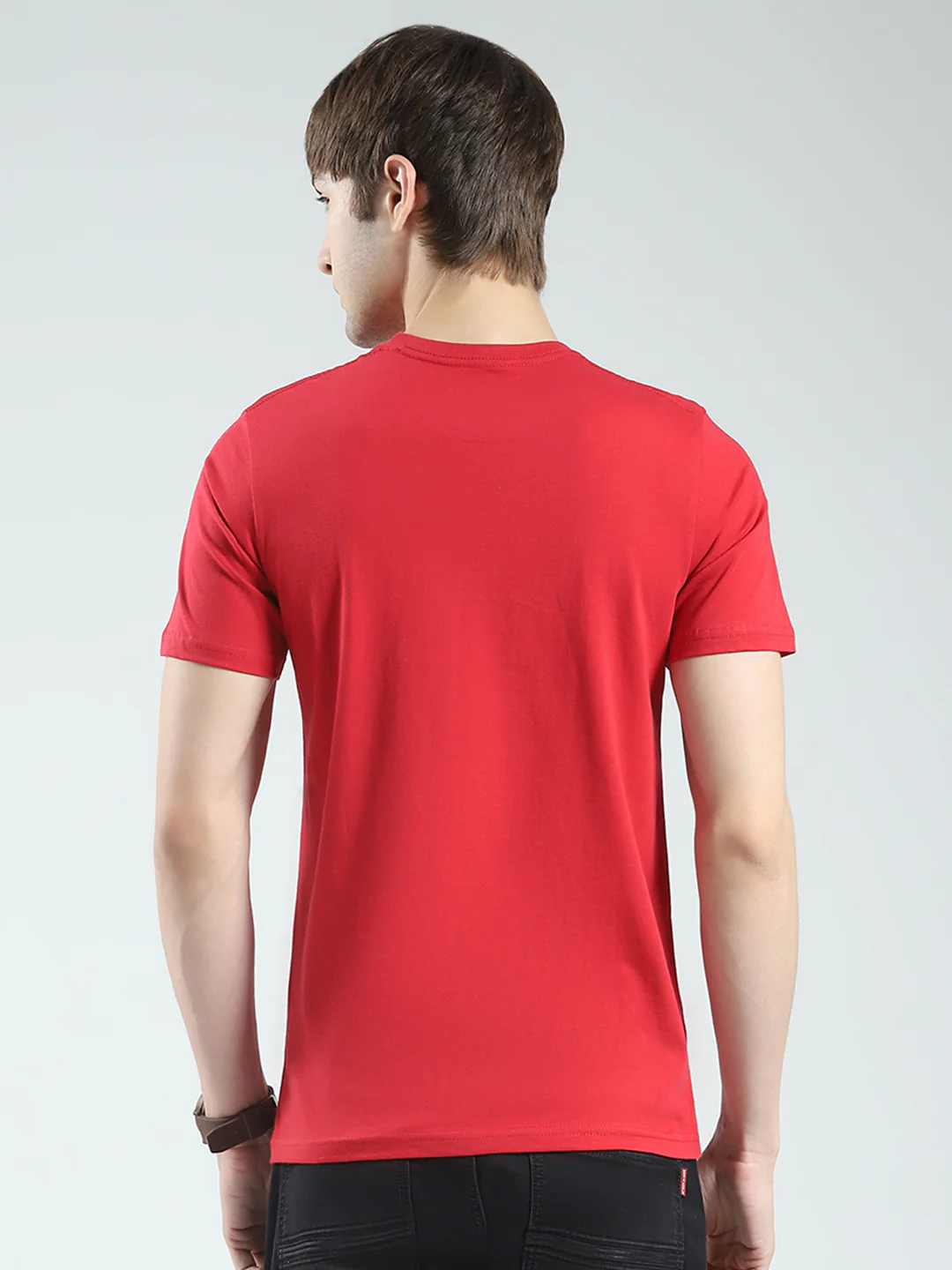 Men Maroon Solid Round Neck Half Sleeve T-Shirt - Image 5