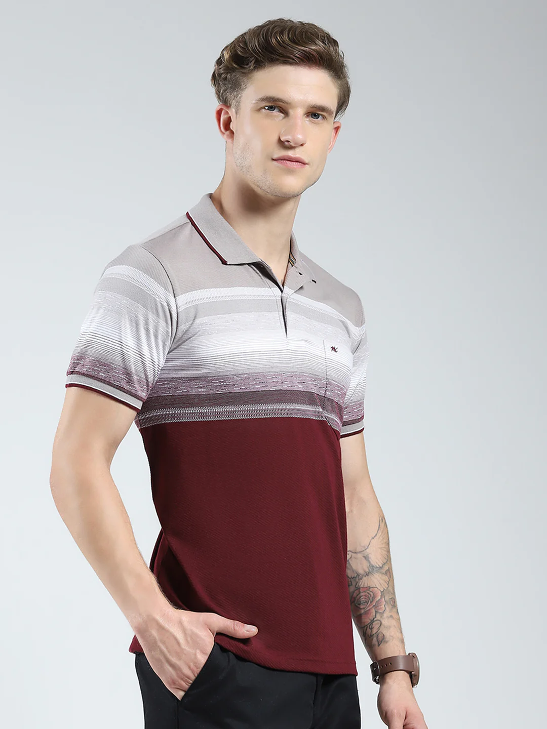 Men Maroon Stripe Collar Half Sleeve T-Shirt - Image 4