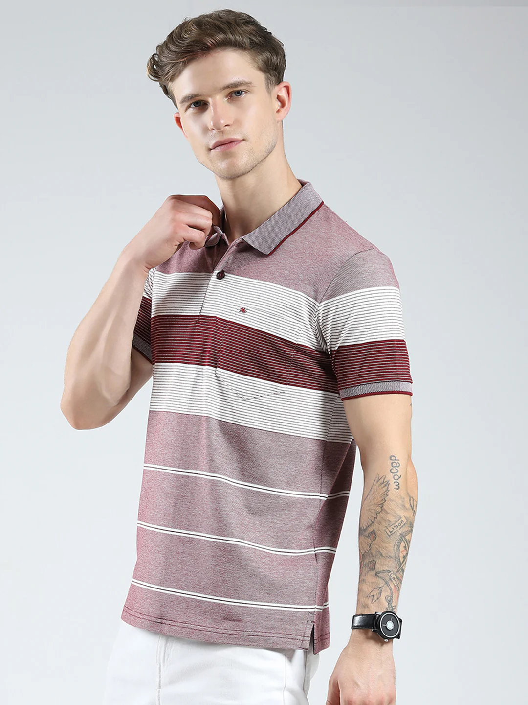 Men Maroon Stripe Collar Half Sleeve T-Shirt - Image 3