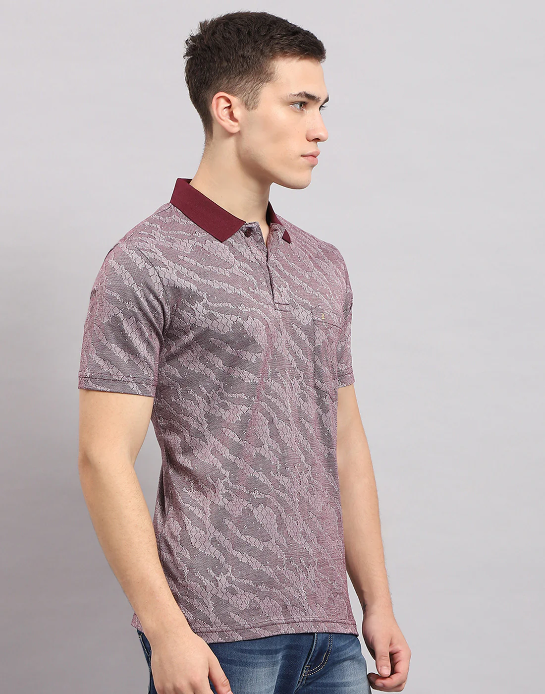 Men Maroon Stripe Polo Collar Half Sleeve T-Shirt - Image 4