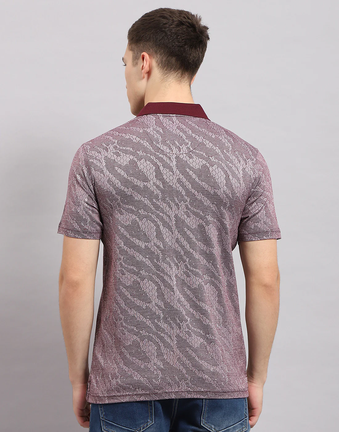 Men Maroon Stripe Polo Collar Half Sleeve T-Shirt - Image 5