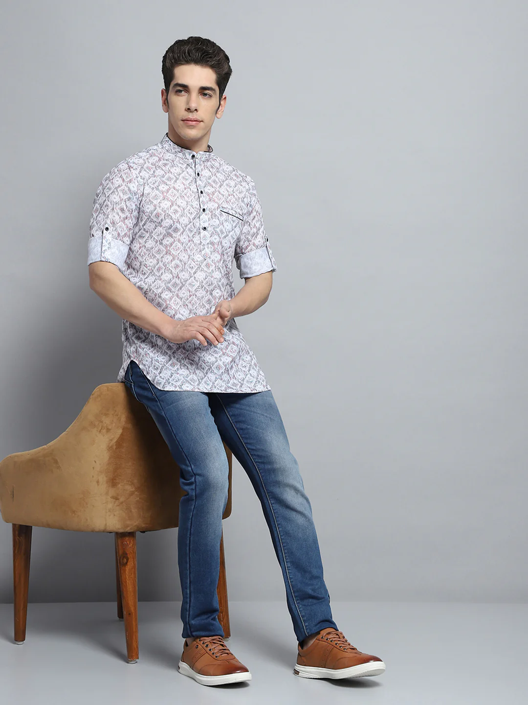 Men Multicolor Printed Band Collar Full Sleeve Kurta - Image 2