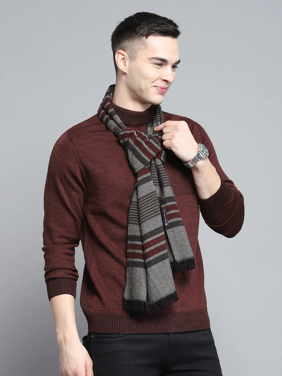 Men Multicolor Self Design Muffler - Image 4