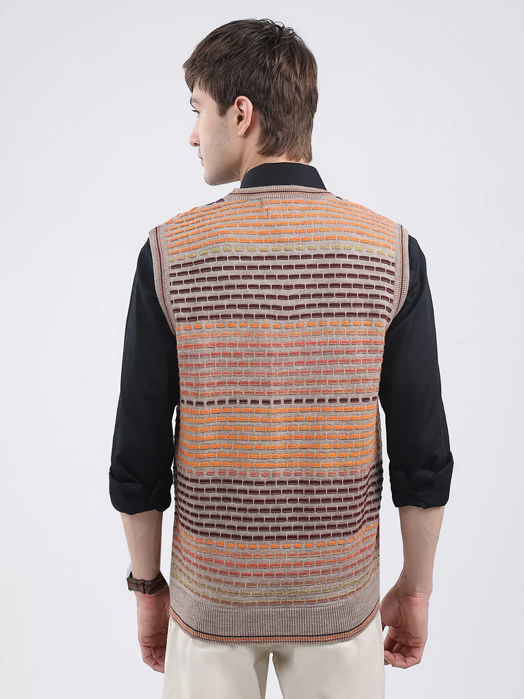 Men Multicolor Self Design V Neck Sleeveless Sweater - Image 5