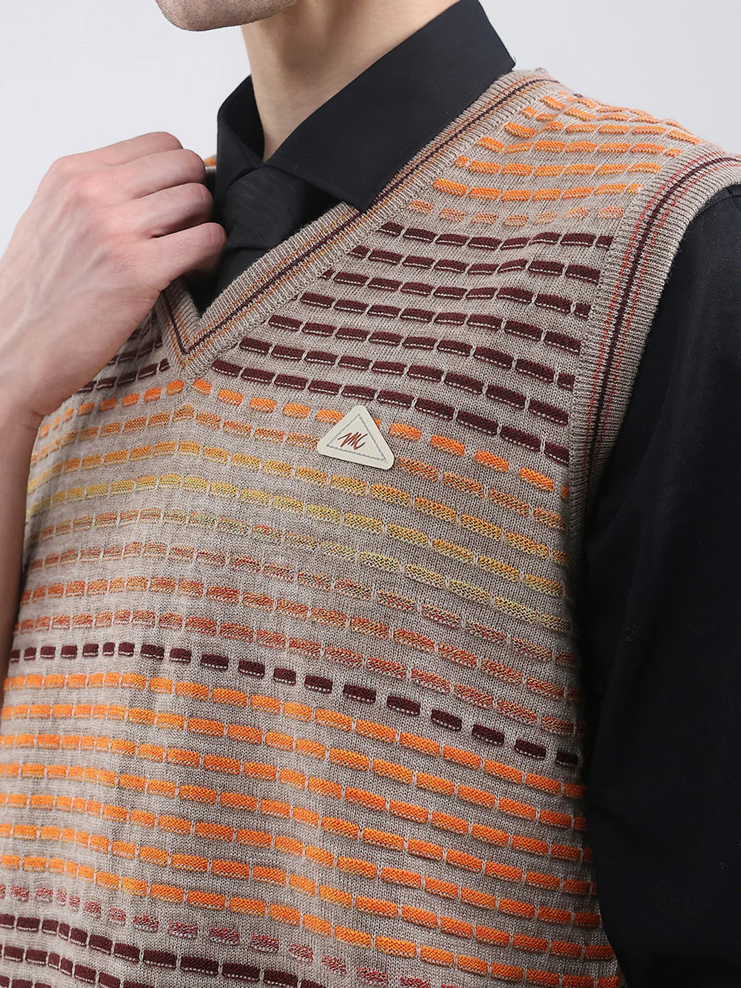 Men Multicolor Self Design V Neck Sleeveless Sweater - Image 6